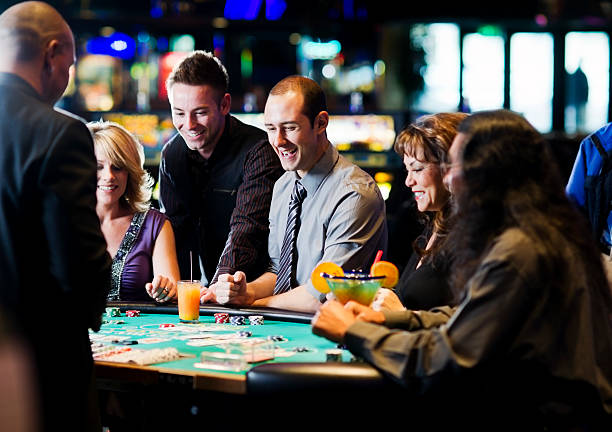 sodaslot Lightning Roulette live studio with dealer, spinning wheel, and lightning-struck numbers display